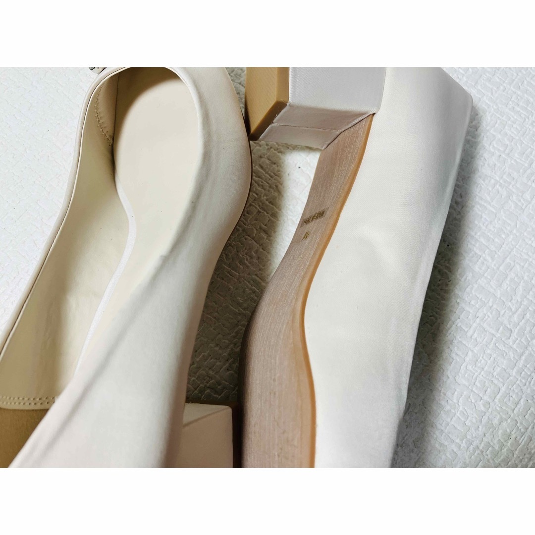 AIMER(エメ)のSH3◆新品◆AIMER エメ キラキラストーンビジューラウンドトゥパンプス M レディースの靴/シューズ(ハイヒール/パンプス)の商品写真