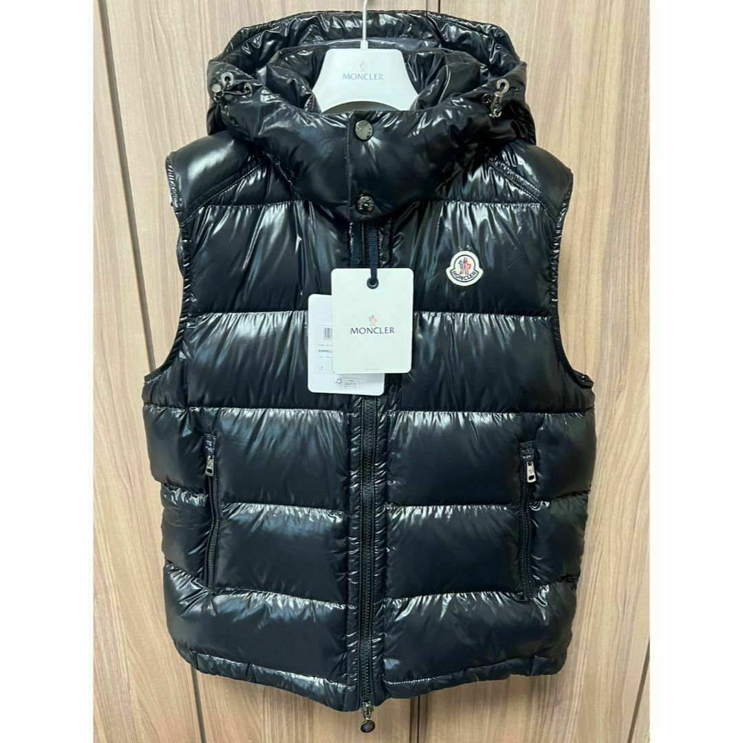 MONCLER - ☆未使用・本物保証☆MONCLER BORMES ダウンベスト TG2 黒 L ...