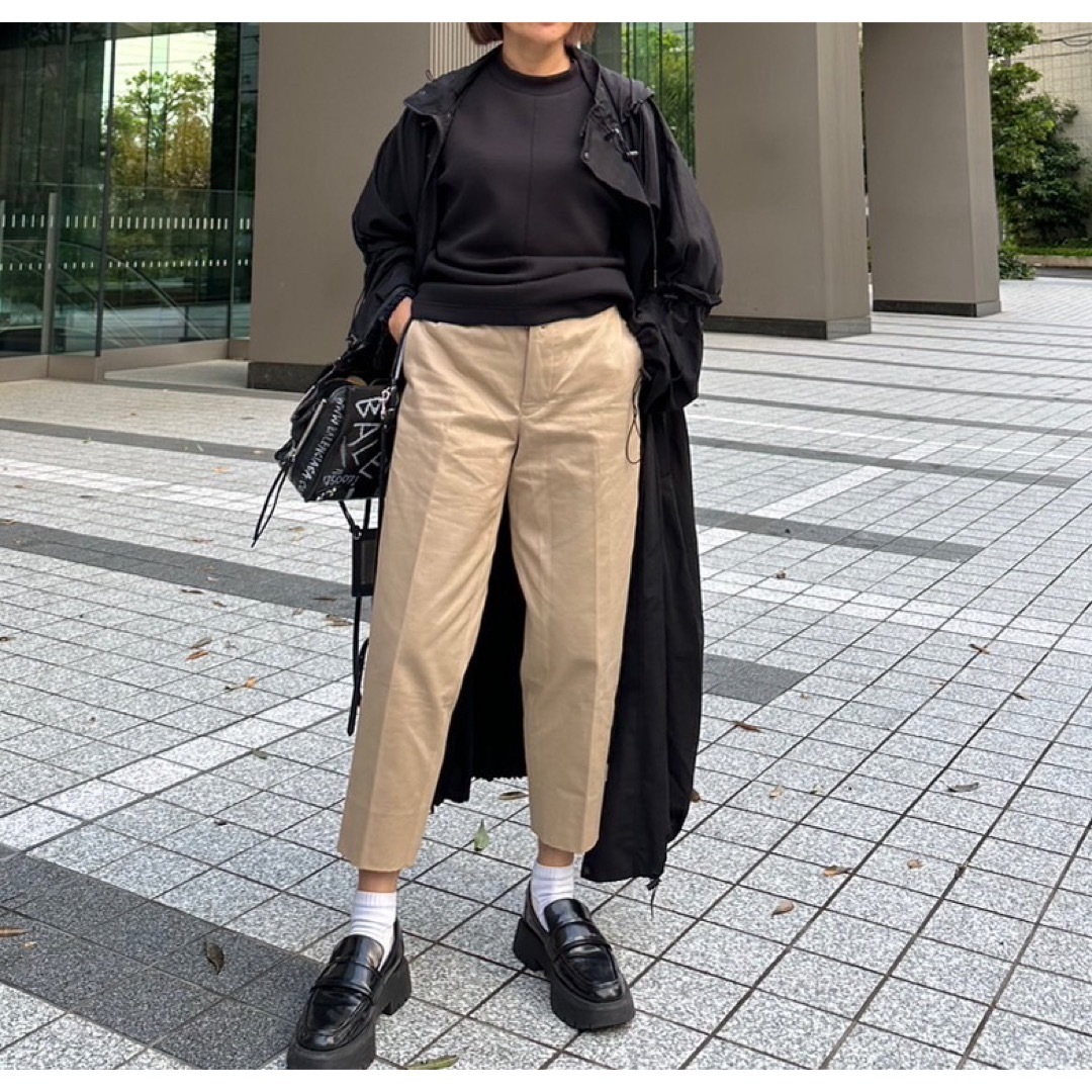 SCYE BASICS ベージュパンツ メ3 | フリマアプリ ラクマ
