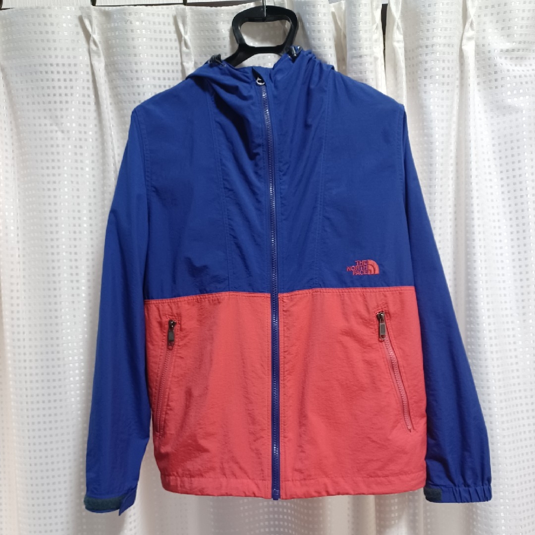 THE NORTH FACE(ザノースフェイス)のザ　ノースフェイス　ライト　マウンテンパーカー レディースのジャケット/アウター(その他)の商品写真