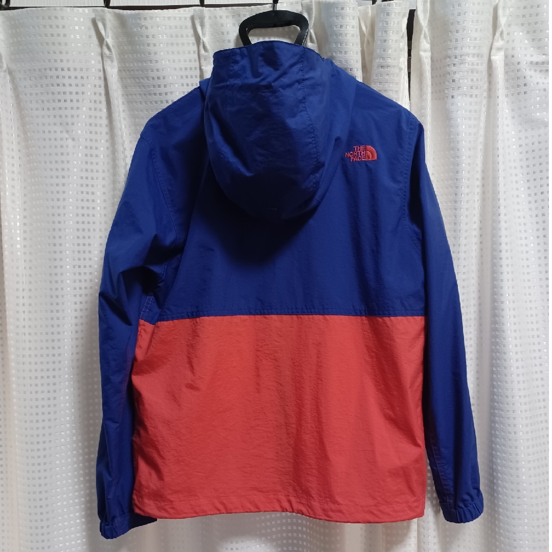 THE NORTH FACE(ザノースフェイス)のザ　ノースフェイス　ライト　マウンテンパーカー レディースのジャケット/アウター(その他)の商品写真