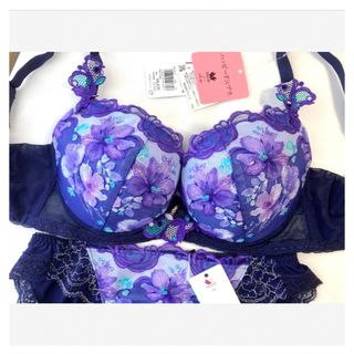 【新品タグ付】 Salute❤︎チョーカー付❤︎キャミソール(定価¥12,100