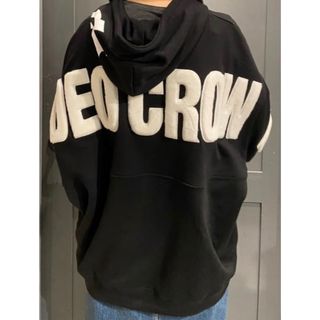 ロデオ バックアップリケロゴパーカー