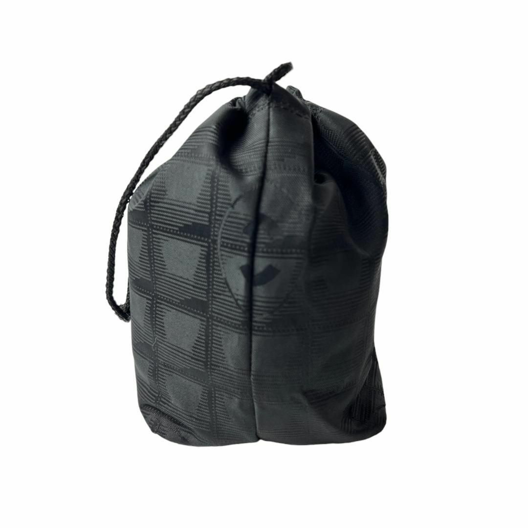CHANEL(シャネル)のシャネル CHANEL ニュートラベルライン 巾着 ポーチ レディースのバッグ(ボディバッグ/ウエストポーチ)の商品写真