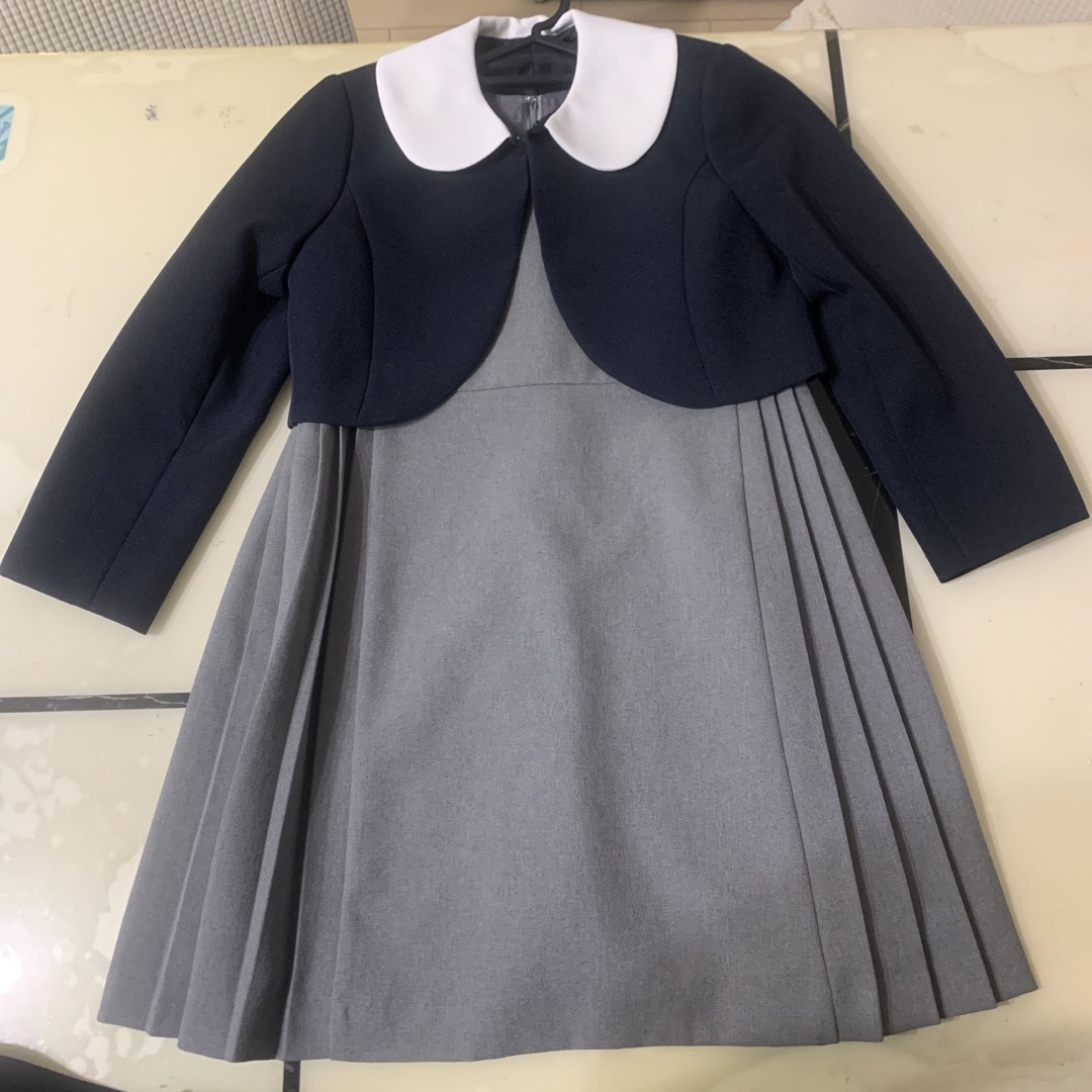 フォーマル　ワンピース キッズ/ベビー/マタニティのキッズ服女の子用(90cm~)(ドレス/フォーマル)の商品写真