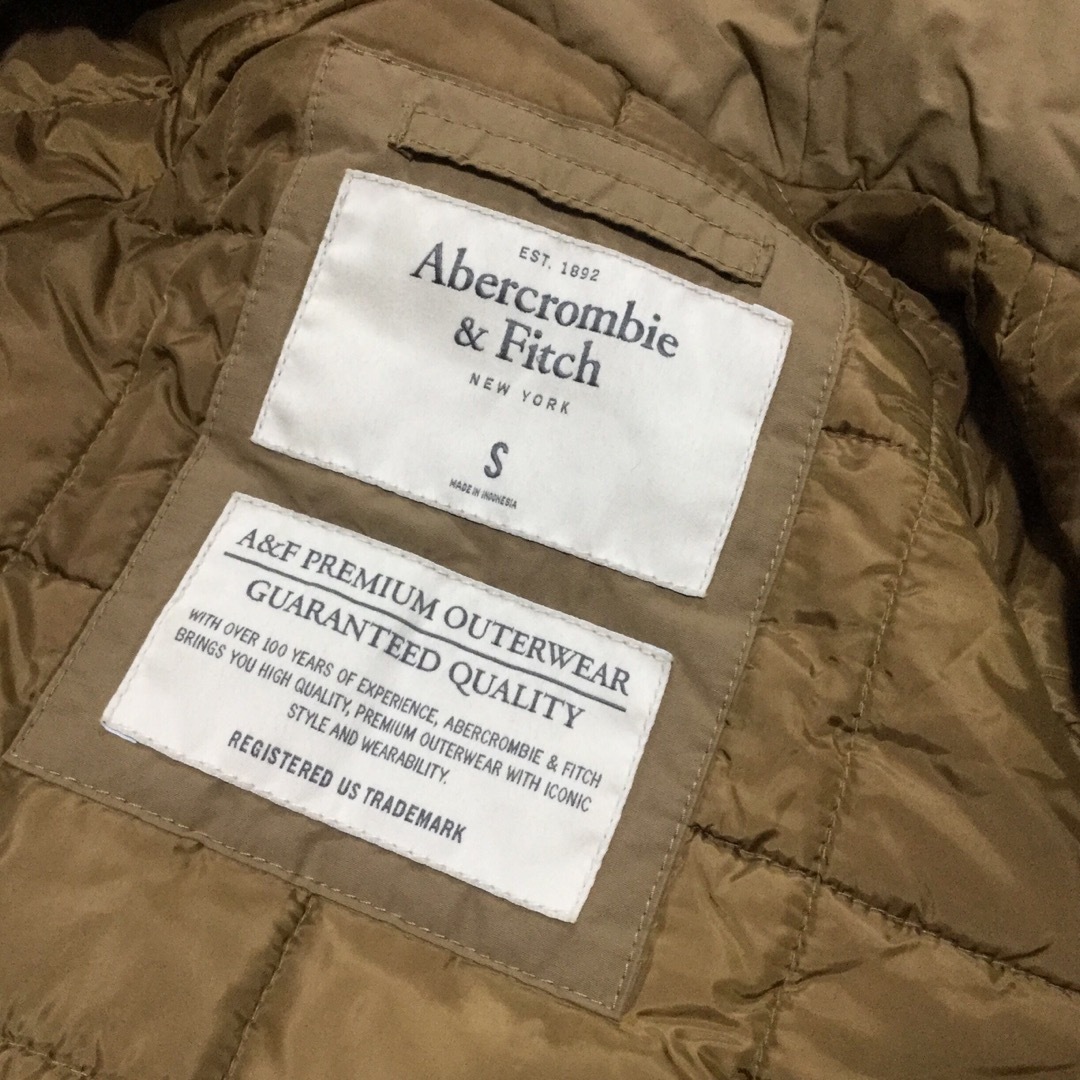 Abercrombie&Fitch(アバクロンビーアンドフィッチ)のアバクロンビー＆フィッチ ミリタリージャケット Sサイズ メンズのジャケット/アウター(ミリタリージャケット)の商品写真