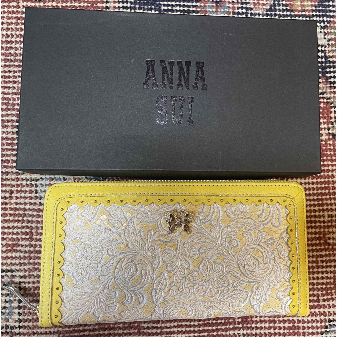 ANNA SUI アナスイ　新品未使用　長財布のサムネイル