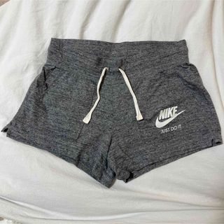 ナイキ(NIKE)のNIKE スウェットショートパンツ(ルームウェア)