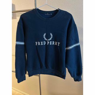 フレッドペリー(FRED PERRY)のFRED PERRY フレッドペリー　スウェット(トレーナー/スウェット)