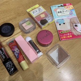 チフレ(ちふれ)の新品　コスメ　チーク　アイシャドウ(アイシャドウ)