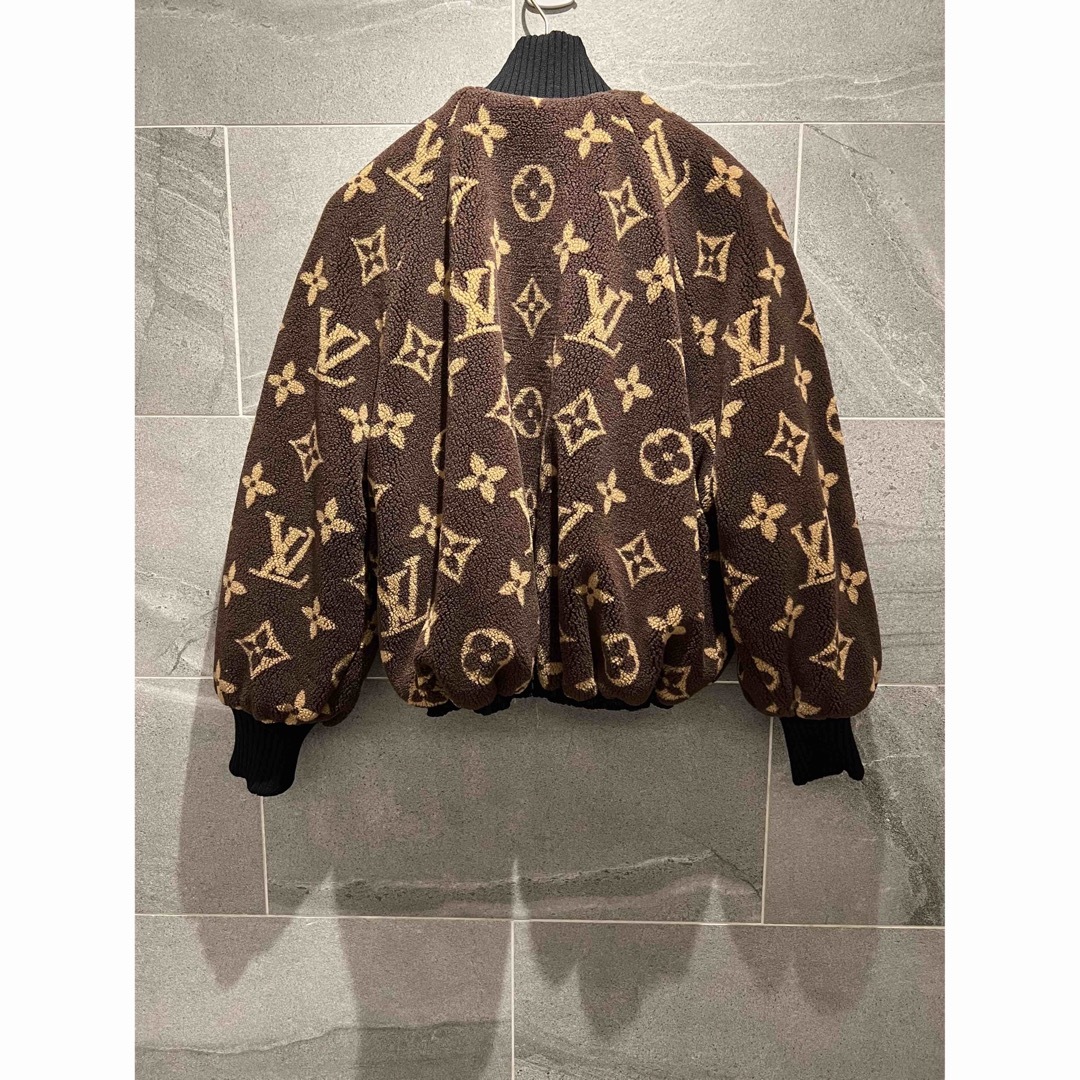 LOUIS VUITTON(ルイヴィトン)のLOUIS VUITTON ルイヴィトン リバーシブル ボンバー ジャケット レディースのジャケット/アウター(ブルゾン)の商品写真