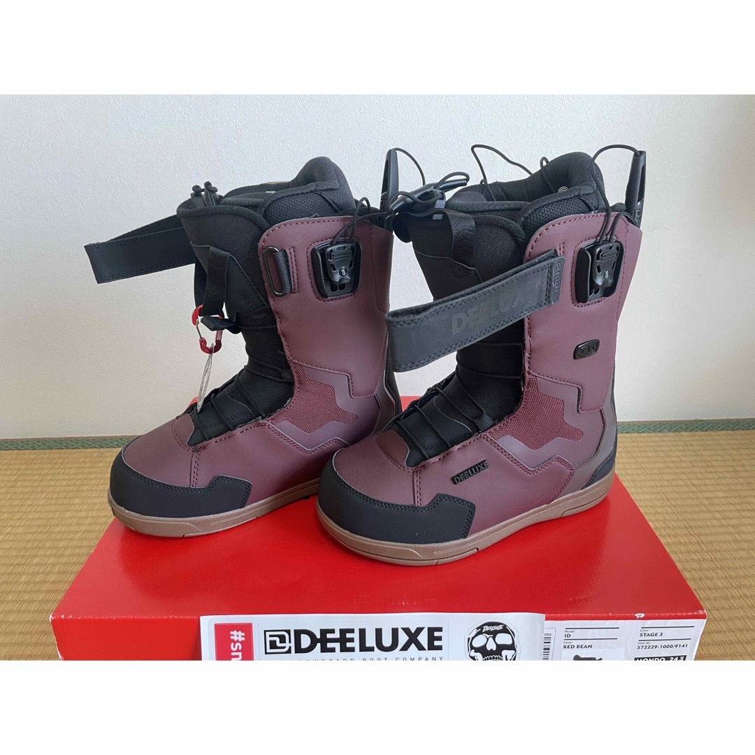 DEELUXE(ディーラックス)のDEELUX ID 24.5cm 未使用(試し履きのみ) スポーツ/アウトドアのスノーボード(ブーツ)の商品写真