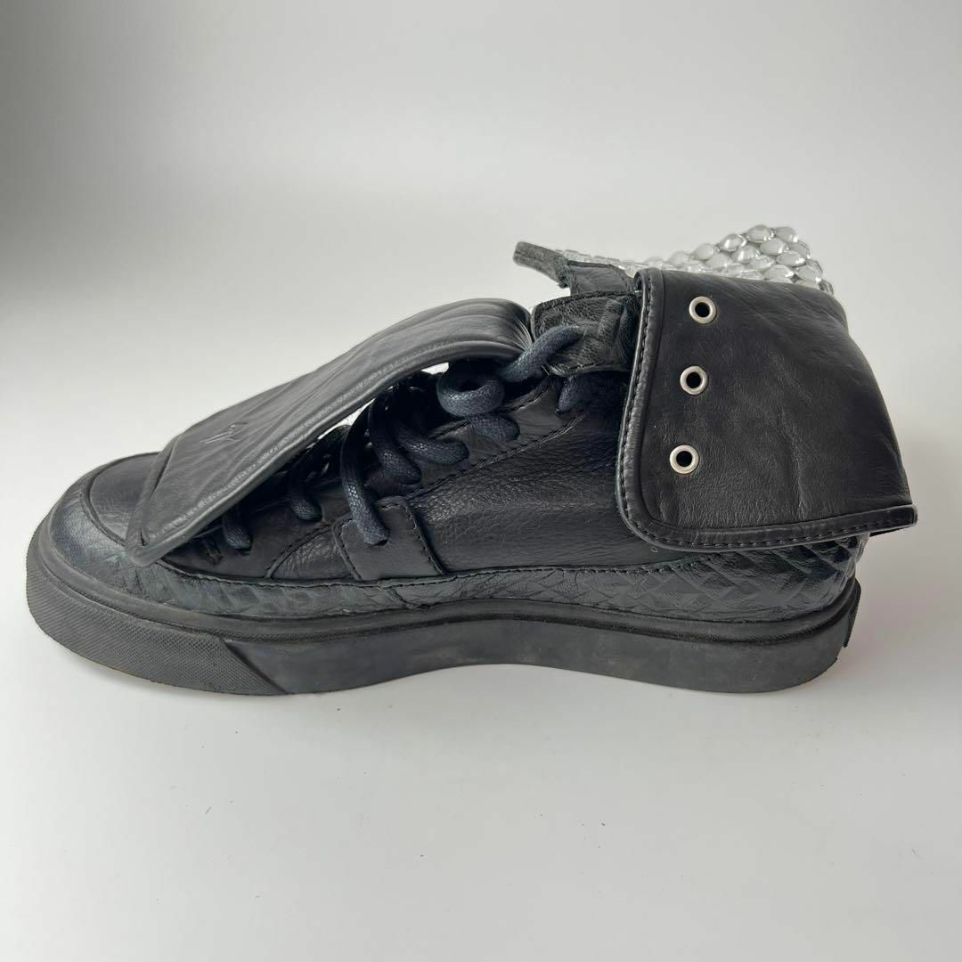 Giuseppe Zanotti Design(ジュゼッペザノッティデザイン)のジュゼッペザノッティ ハイカット クリスタル ブラック レザー レディースの靴/シューズ(ブーツ)の商品写真