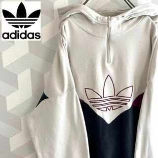 アディダス(adidas)の【アディダス】刺繍センターロゴ ハーフジップ スウェットパーカー adidas(パーカー)