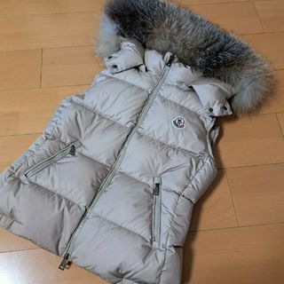 モンクレール くま ダウンベスト(レディース)の通販 55点 | MONCLERの