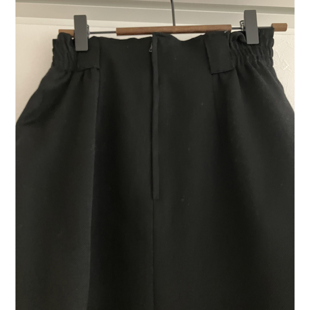 セール✨【SPORTS デザイナー志村雅久】ペンシルスカート　ブラック レディースのスカート(ひざ丈スカート)の商品写真