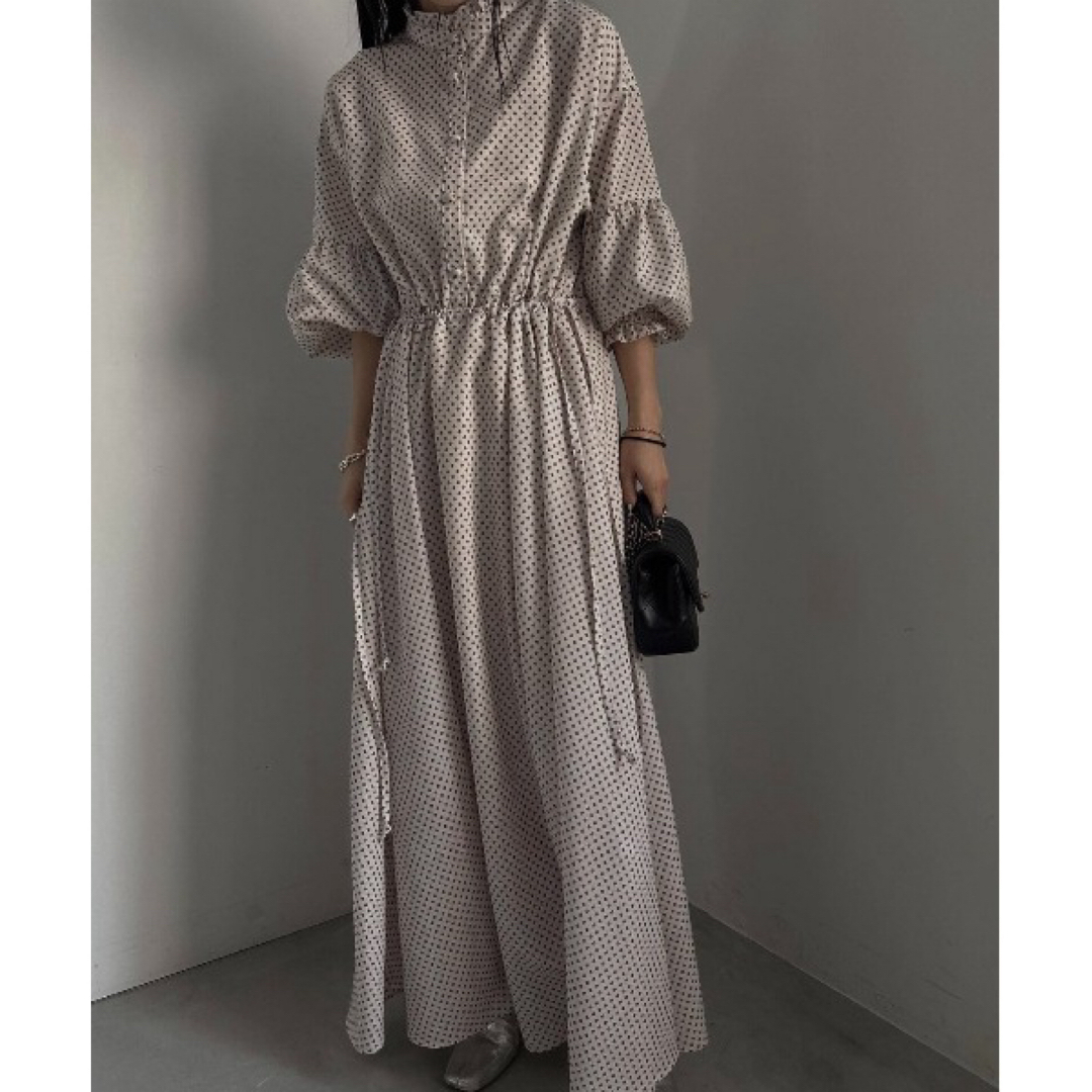 Ameri VINTAGE(アメリヴィンテージ)のAMERI KOMON PATTERN VOLUME DRESS 美品　Sサイズ レディースのワンピース(ロングワンピース/マキシワンピース)の商品写真