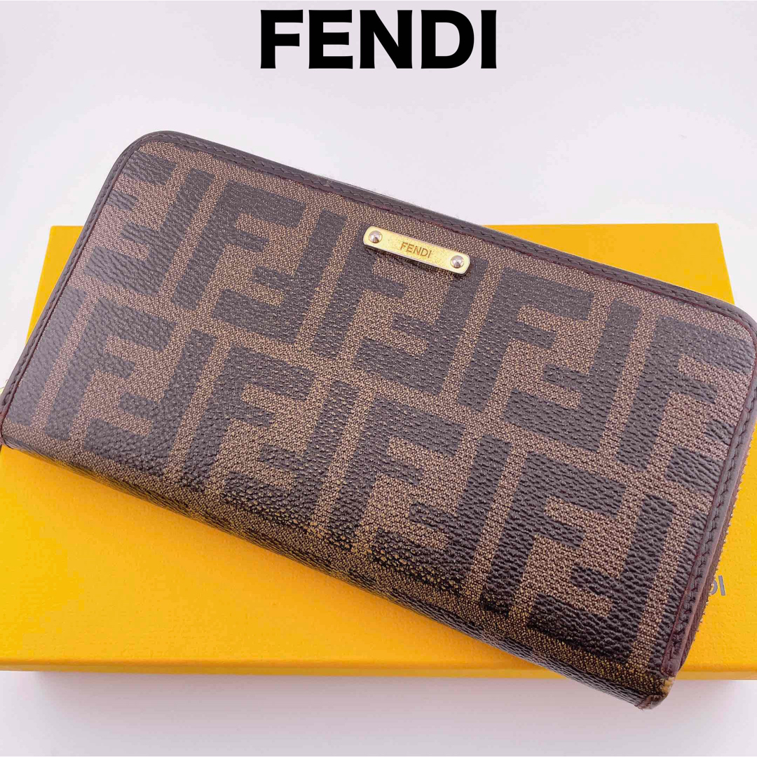 【良品】FENDI フェンディ PVC レザー ズッカ ラウンドジップウォレット