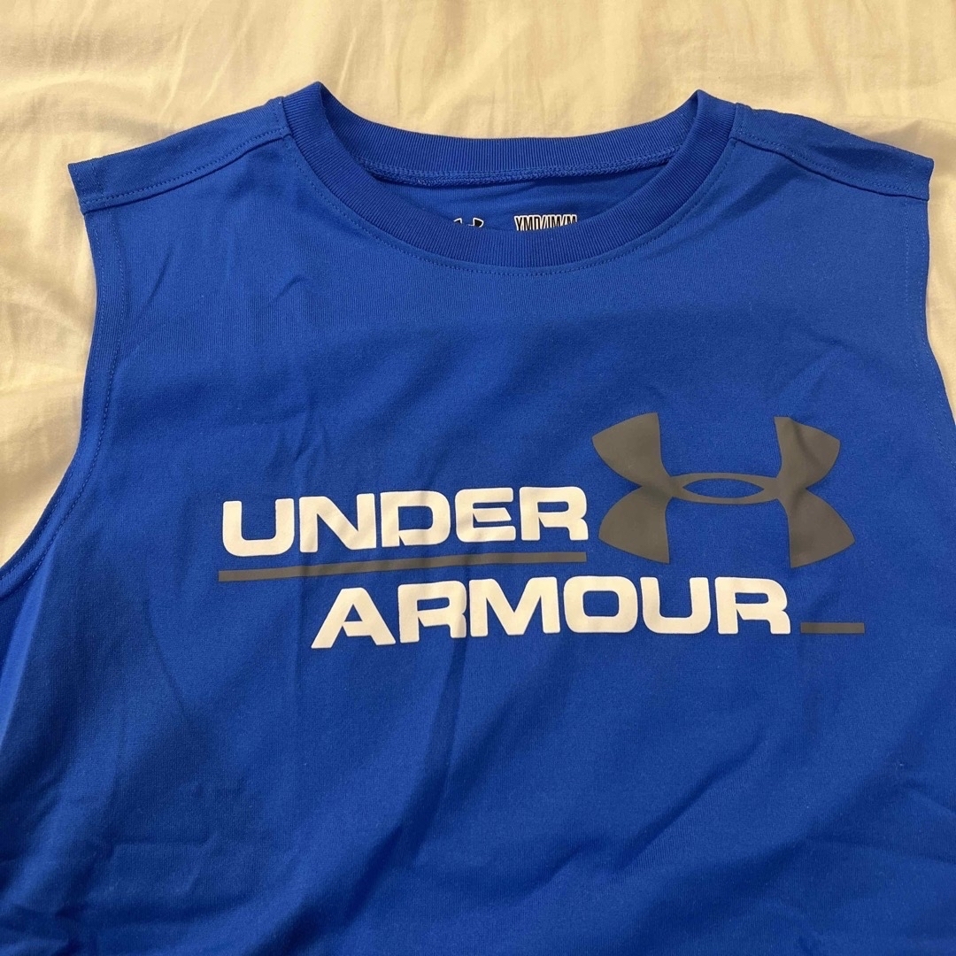 UNDER ARMOUR(アンダーアーマー)のアンダーアーマー　ブルー　インナー キッズ/ベビー/マタニティのキッズ服男の子用(90cm~)(Tシャツ/カットソー)の商品写真