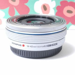 ❤️OLYMPUS パンケーキズームレンズ❤️14-42mm EZ❤️L3989