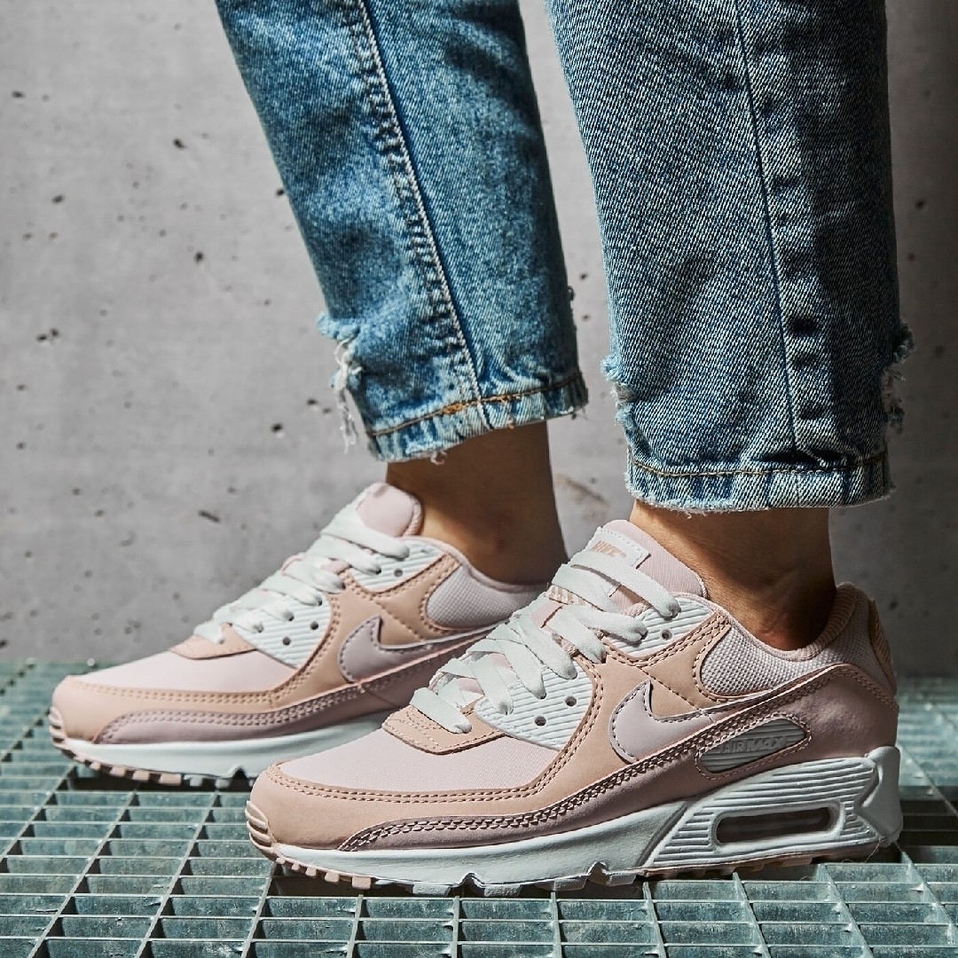 NIKE(ナイキ)の★タグ付 新品 NIKE AIR MAX 90 "Pink Oxford" レディースの靴/シューズ(スニーカー)の商品写真