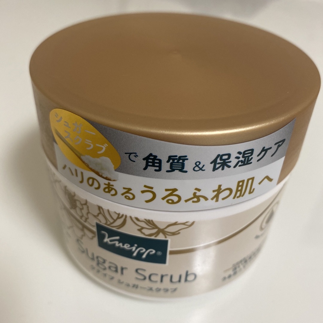 Kneipp(クナイプ)のクナイプ カメリア アルガン シュガースクラブ 200ml コスメ/美容のボディケア(その他)の商品写真