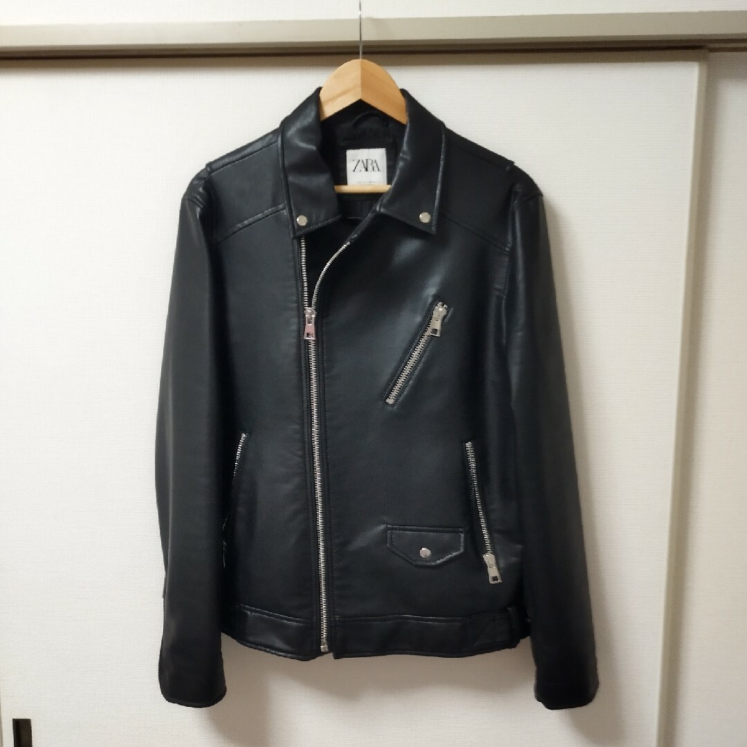 ZARA - ほぼ新品 ZARA ザラ レザー ジャケット 革ジャンの通販 by ...