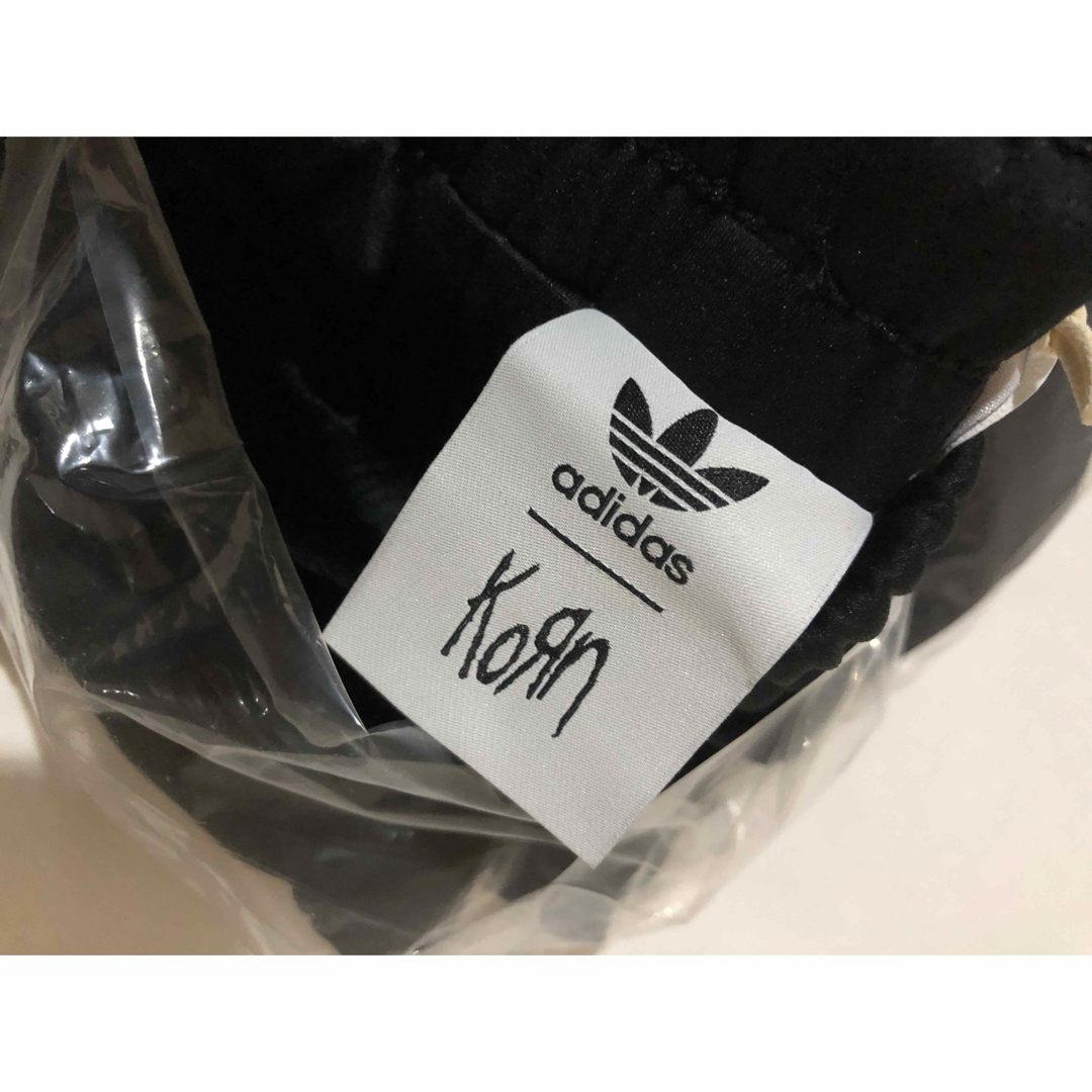 タグ付未使用adidas　KORN　コラボトラックパンツ