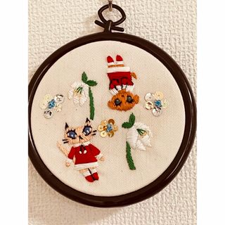 刺繍枠飾り クリスマスローズ(インテリア雑貨)