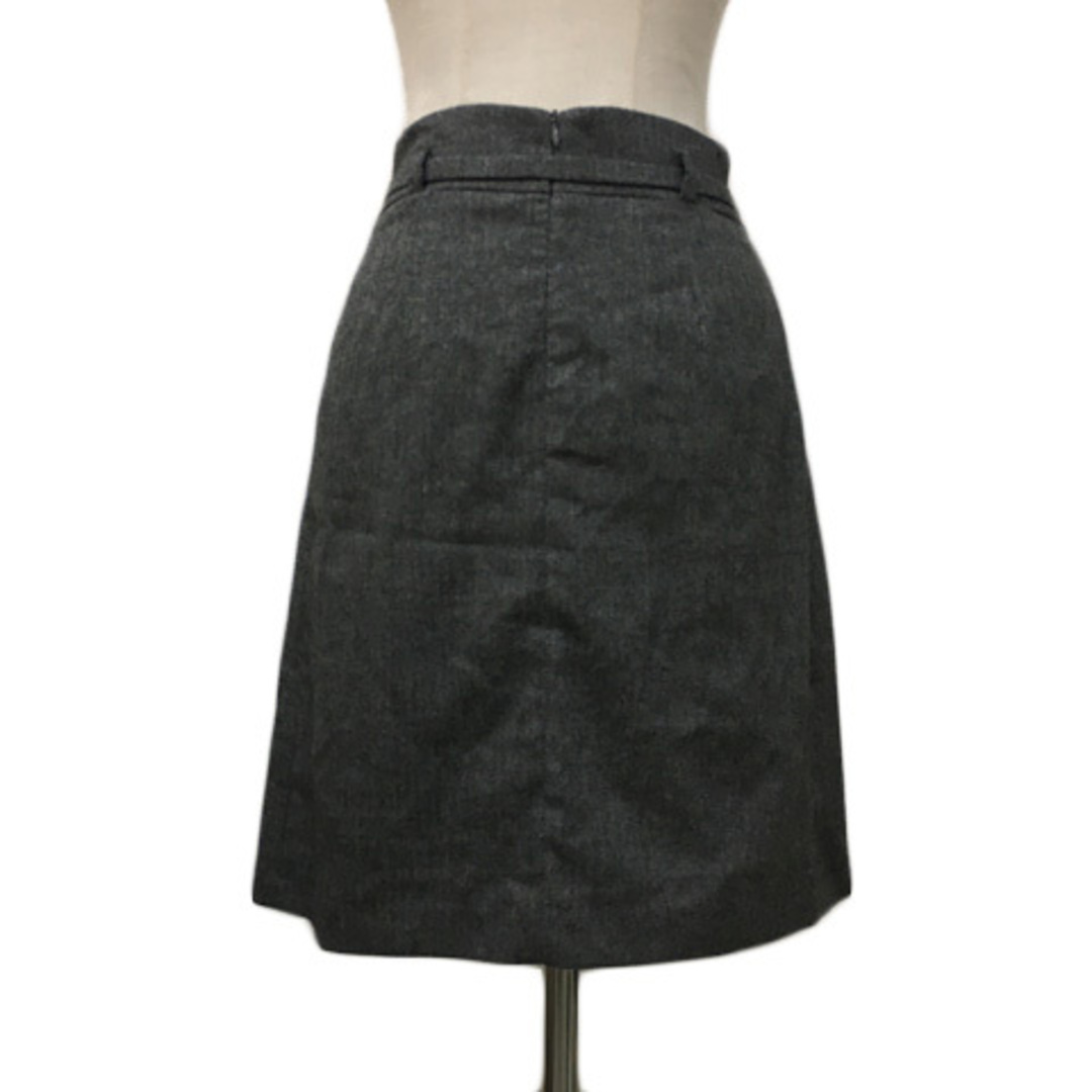 Sinequanone(シネカノン)のシネカノン スカート プリーツ ミニ ヘリンボーン 無地 ベルト XS グレー レディースのスカート(ミニスカート)の商品写真