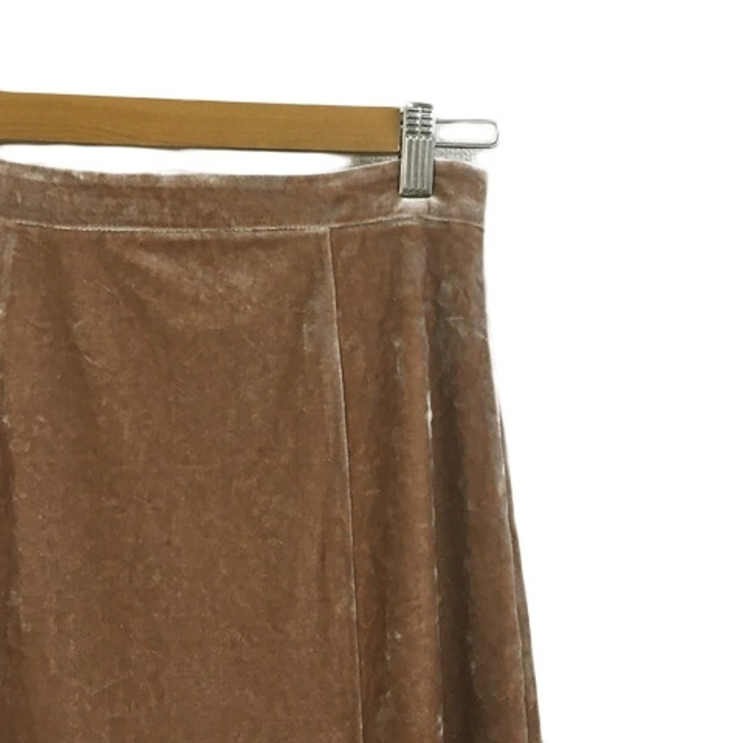 ROSSO(ロッソ)のロッソ アーバンリサーチ スカート フレア マキシ丈 光沢 36 茶 ベージュ レディースのスカート(ロングスカート)の商品写真