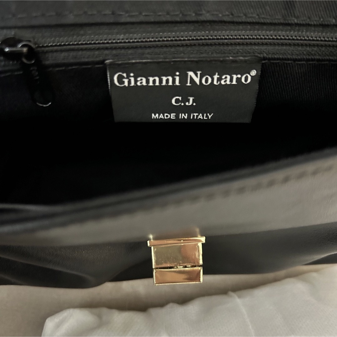GIANNI NOTARO - GIANNI NOTARO(ジャンニ ノターロ)ショルダーバッグ