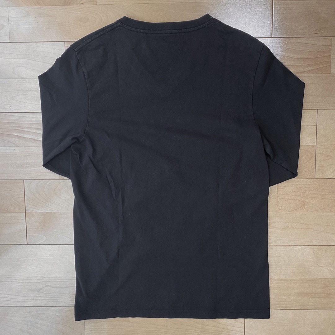 GU(ジーユー)のGU メンズ 長袖VネックTシャツ S メンズのトップス(Tシャツ/カットソー(七分/長袖))の商品写真