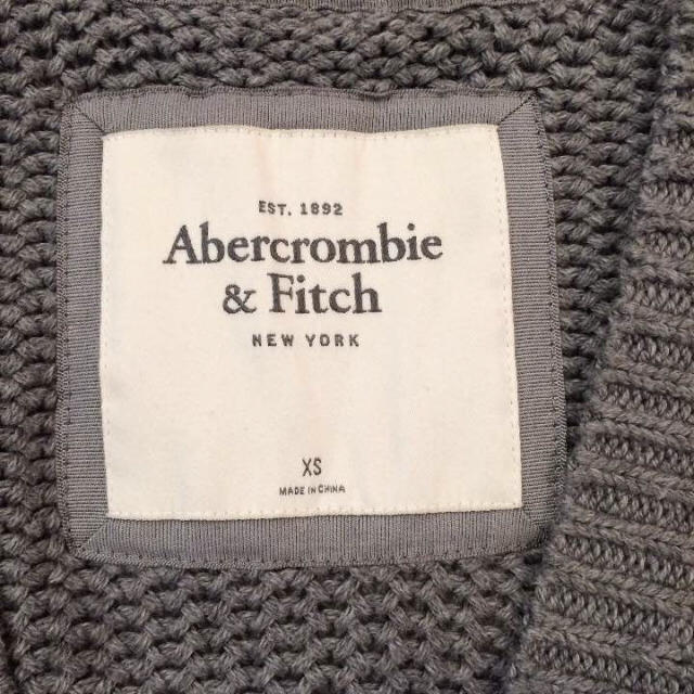 Abercrombie&Fitch(アバクロンビーアンドフィッチ)のアバクロンビー&フィッチ カーディガン レディースのトップス(カーディガン)の商品写真