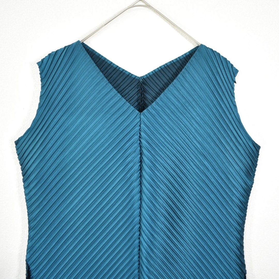 ISSEY MIYAKE - ☆ISSEY MIYAKE プリーツプリーズ☆斜めプリーツ