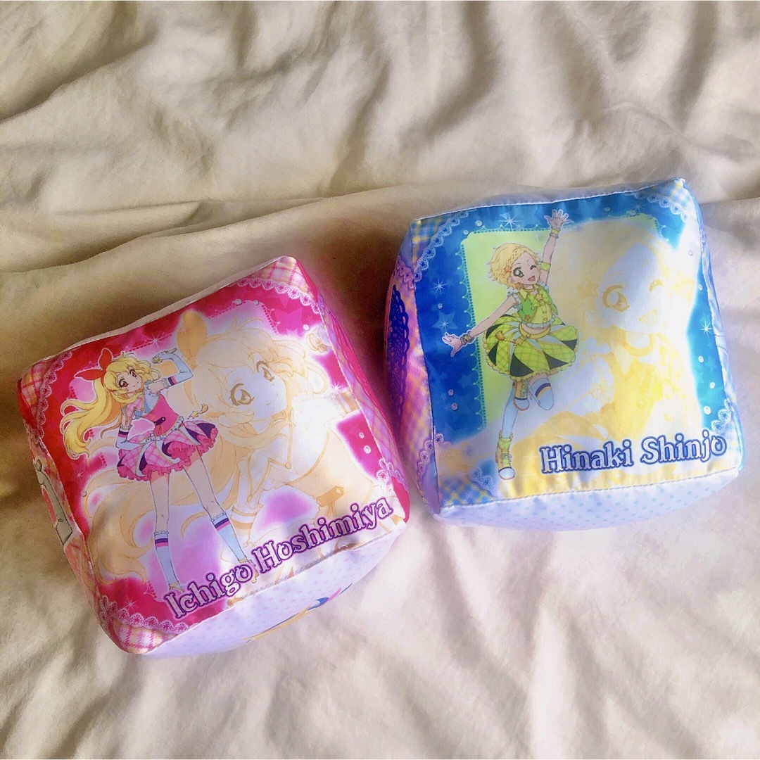 【アイカツ!】サイコロクッション オフィシャルショップ限定グッズ 2点セット 【アイカツ!】サイコロクッション オフィシャルショップ限定グッズ 2点セット