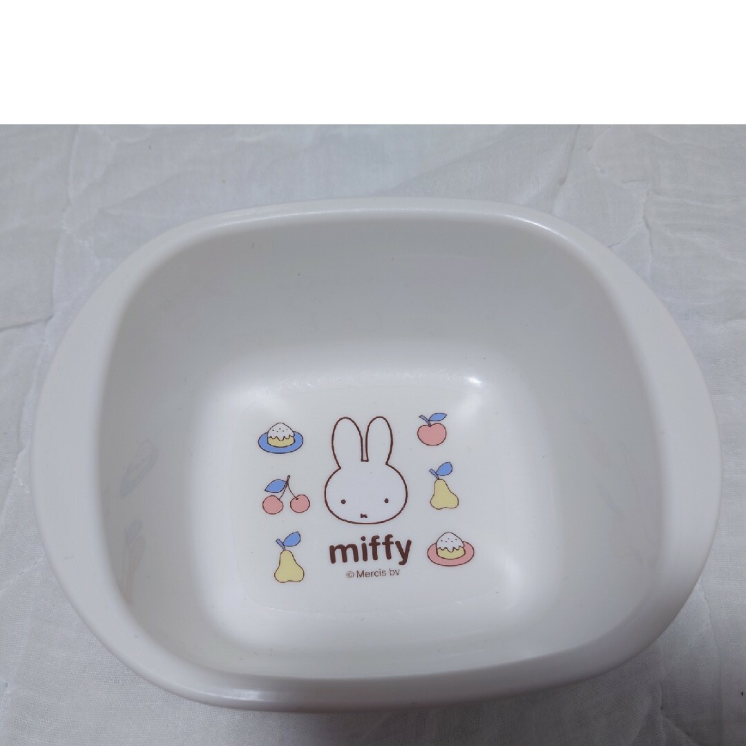 miffy(ミッフィー)のミッフィー 離乳食 食器セット 多用鉢 miffy お皿 食器 コップ スプーン キッズ/ベビー/マタニティの授乳/お食事用品(離乳食器セット)の商品写真