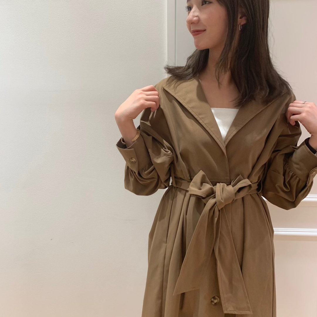 natural couture(ナチュラルクチュール)のトレンチコート　ニコアンド　　ローリーズファーム　ザラ　KBF ZARA vis レディースのジャケット/アウター(トレンチコート)の商品写真