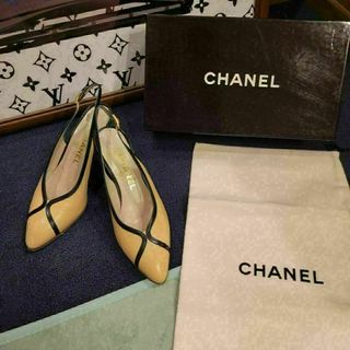 CHANEL　ベージュ×ブラック　バイカラー　パンプス　サンダル　ドレス　スーツ