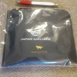 メゾンキツネ(MAISON KITSUNE')のJAL国際線ビジネスクラス MAISON KITSUNE(航空機)