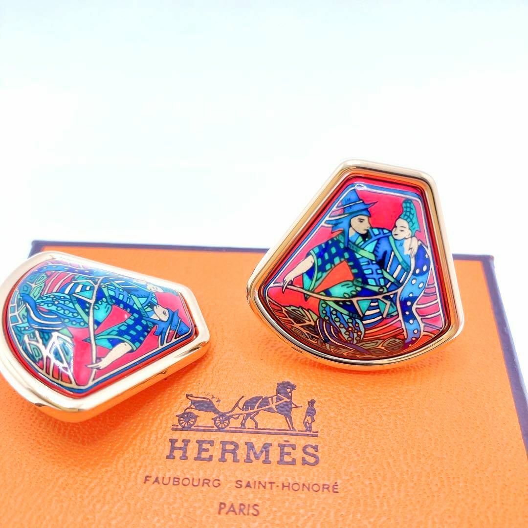 Hermes(エルメス)の【極美品】エルメス 　Hermès　イヤリング 七宝焼き エマイユ ゴールド レディースのアクセサリー(イヤリング)の商品写真