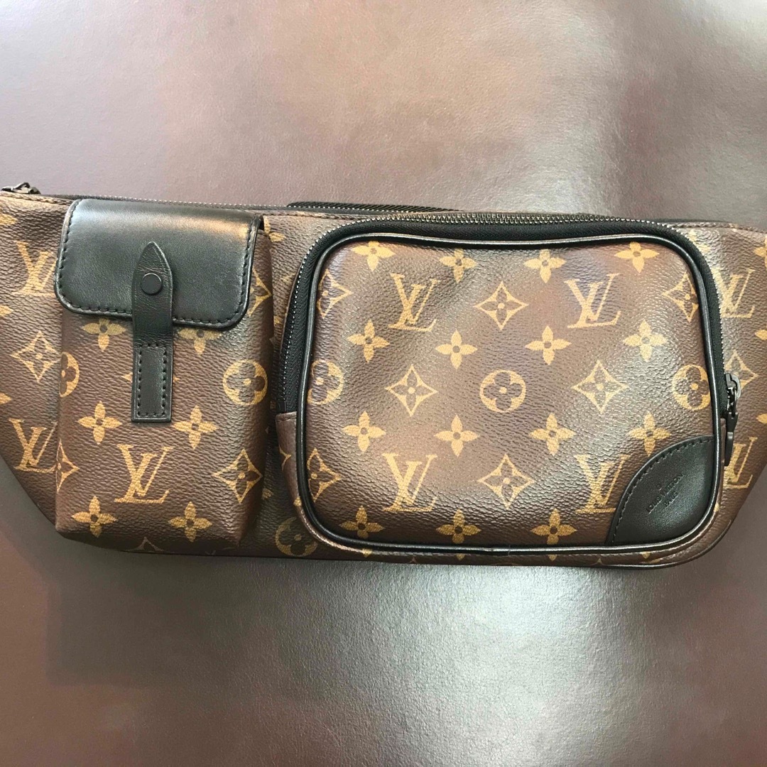 LOUIS VUITTON(ルイヴィトン)のルイヴィトン　ボディバック　ウエストポーチ レディースのバッグ(ボディバッグ/ウエストポーチ)の商品写真