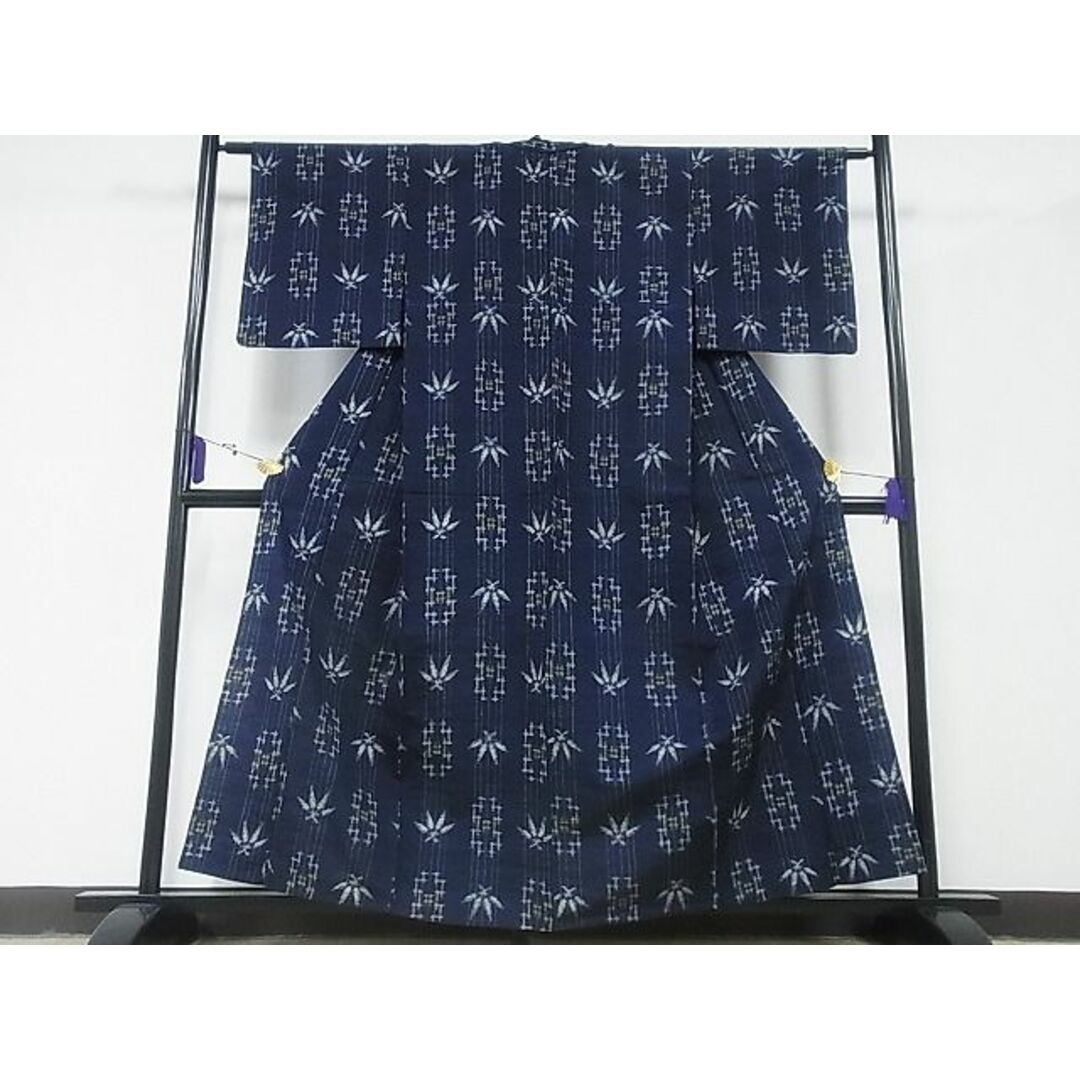 平和屋-こころ店■上質な紬 単衣 草花間道 井桁絣 着丈156.5cm 裄丈61.5cm 正絹 逸品 B-zg6290 | フリマアプリ ラクマ 平和屋-こころ店■上質な紬 井桁 着丈164.5cm 裄丈63.5cm 正絹 逸品 A-ja4246