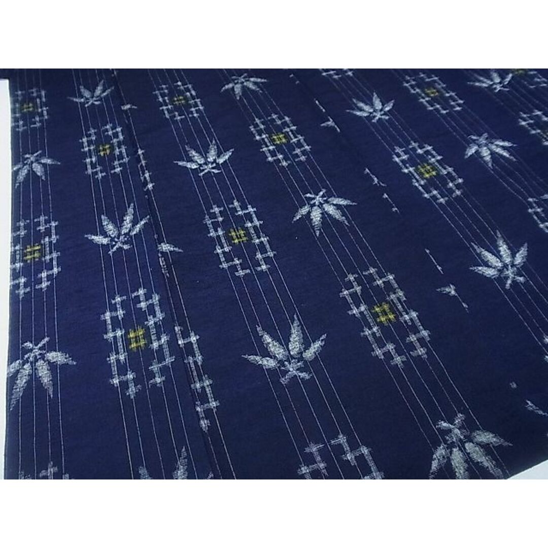 平和屋-こころ店■上質な紬 単衣 草花間道 井桁絣 着丈156.5cm 裄丈61.5cm 正絹 逸品 B-zg6290 平和屋-こころ店■上質な紬 井桁 着丈164.5cm 裄丈63.5cm 正絹 逸品 A-ja4246