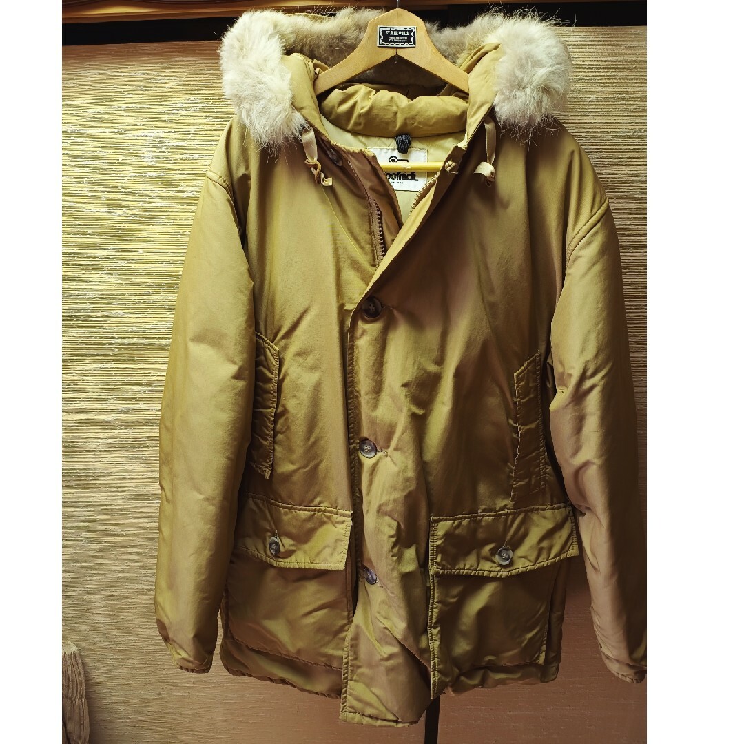 WOOLRICH(ウールリッチ)のウールリッチ　アークティックパーカー　L メンズのジャケット/アウター(ダウンジャケット)の商品写真