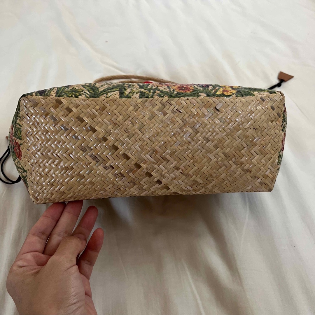 ボタニカル柄　カゴバッグ レディースのバッグ(かごバッグ/ストローバッグ)の商品写真