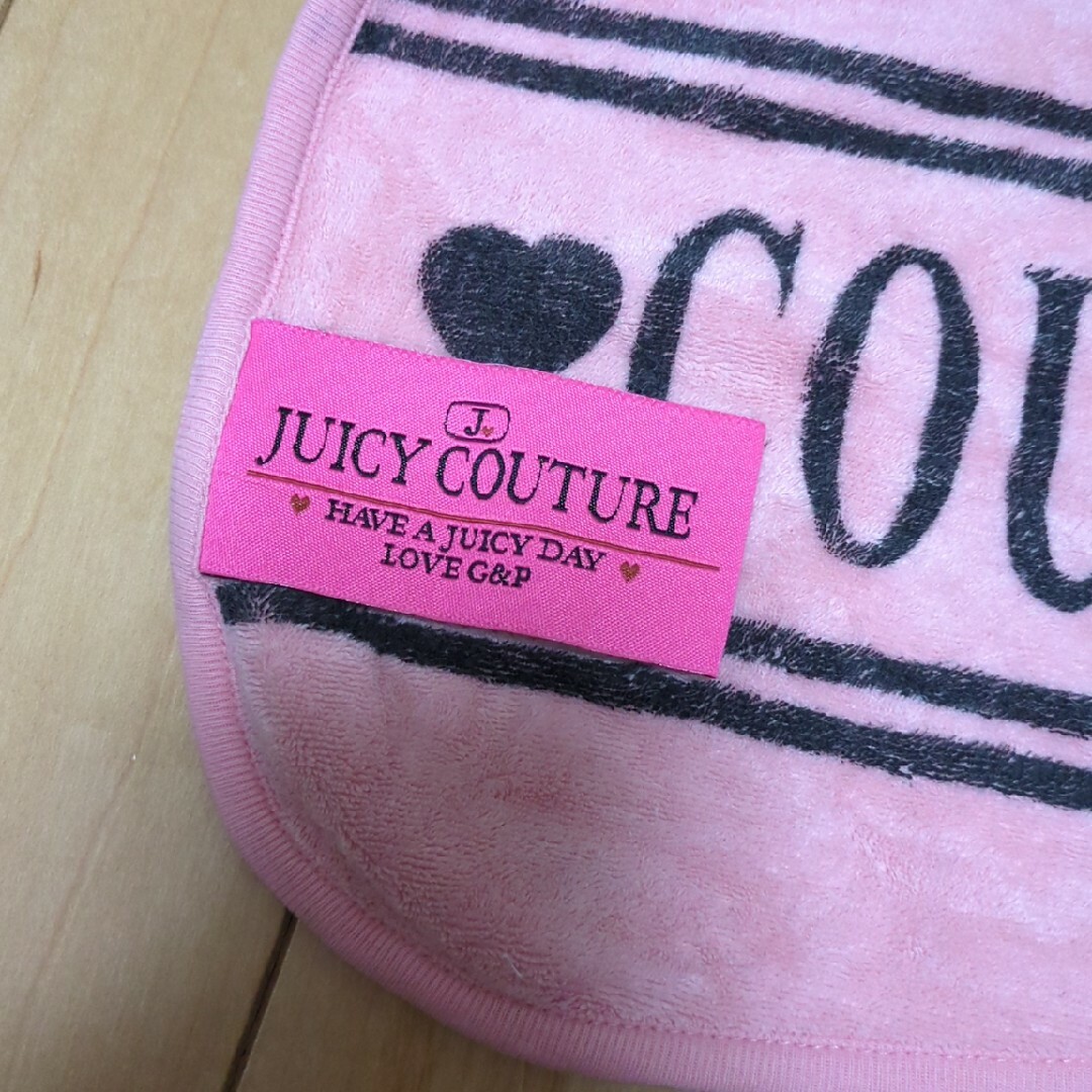 Juicy Couture(ジューシークチュール)のクチュールベビー★タオル＆スタイ キッズ/ベビー/マタニティの授乳/お食事用品(その他)の商品写真