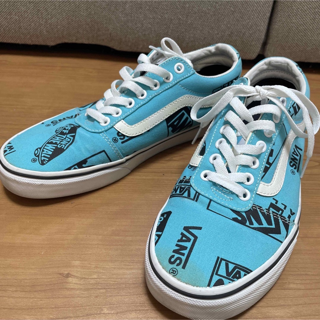 VANS(ヴァンズ)のバンズ　スニーカー　オールドスクール　ロゴ　ブルー　青　メンズ メンズの靴/シューズ(スニーカー)の商品写真