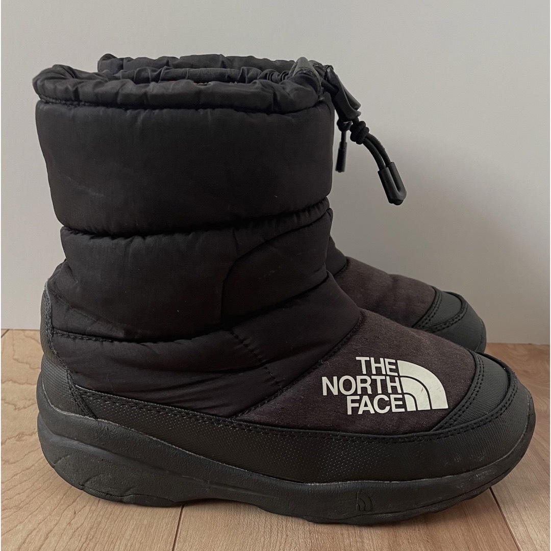 THE NORTH FACE(ザノースフェイス)のTHE NORTH FACE ブーツ　22.0cm キッズ/ベビー/マタニティのキッズ靴/シューズ(15cm~)(ブーツ)の商品写真