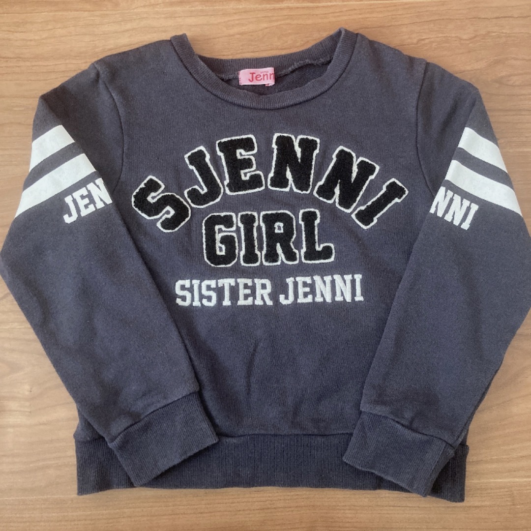 JENNI(ジェニィ)のJENNI トレーナー　130 キッズ/ベビー/マタニティのキッズ服女の子用(90cm~)(Tシャツ/カットソー)の商品写真